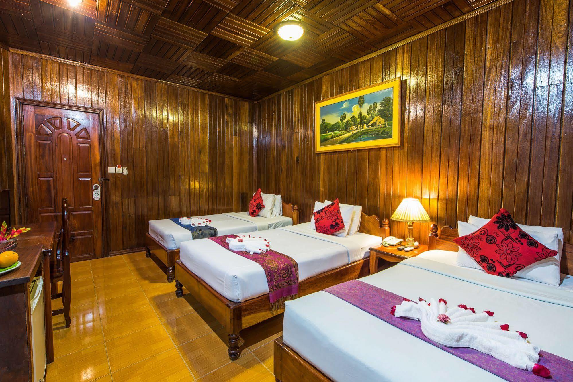 Neak Pean Hotel - Wooden House Siem Reap Eksteriør billede